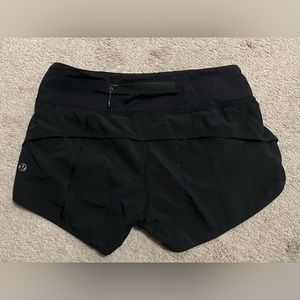 Lululemon Speed Up Low-Rise Lined Short 2.5"